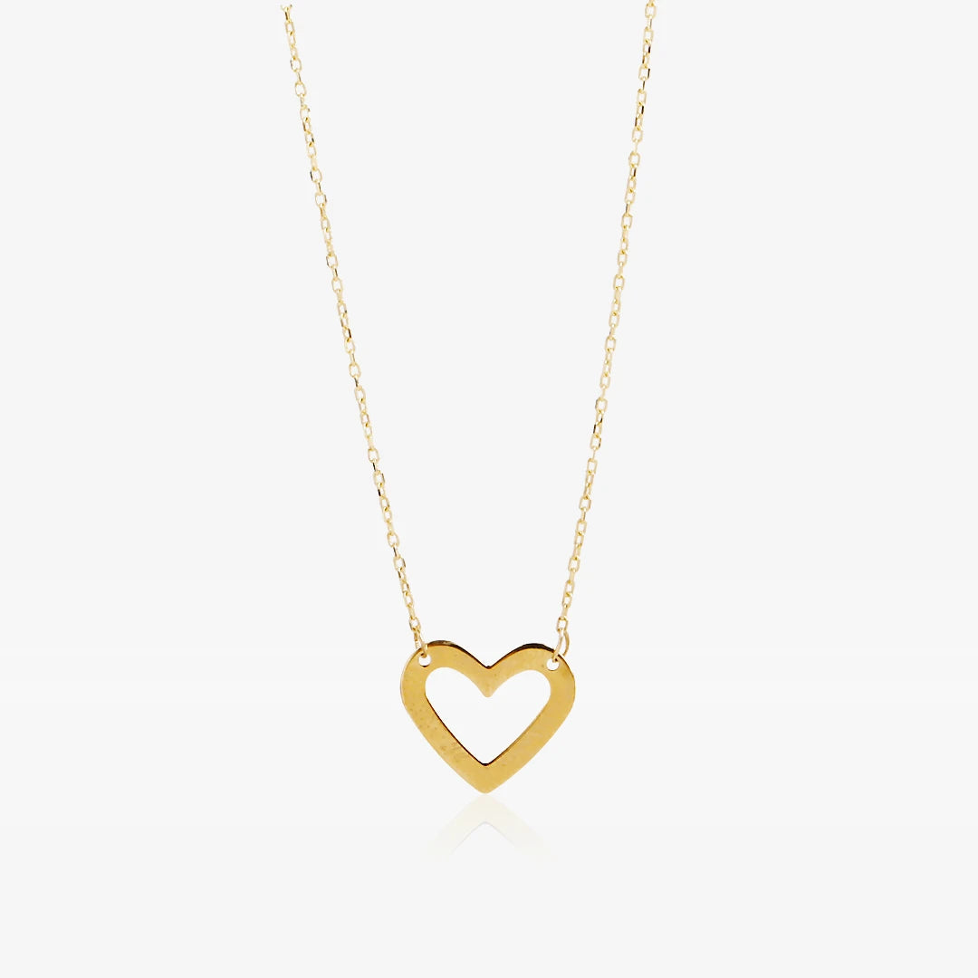 Openwork heart necklace.